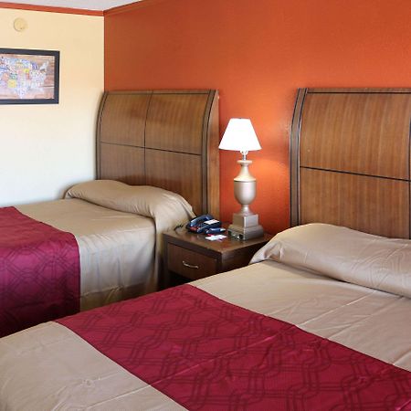 Econo Lodge Charlotte Airport Area Eksteriør billede