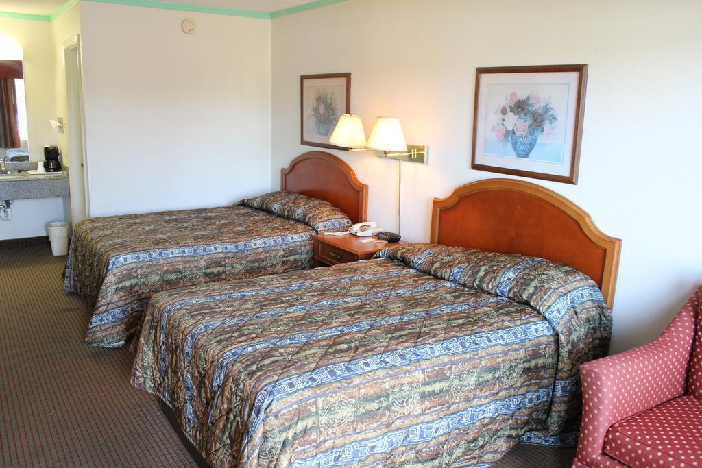 Econo Lodge Charlotte Airport Area Eksteriør billede