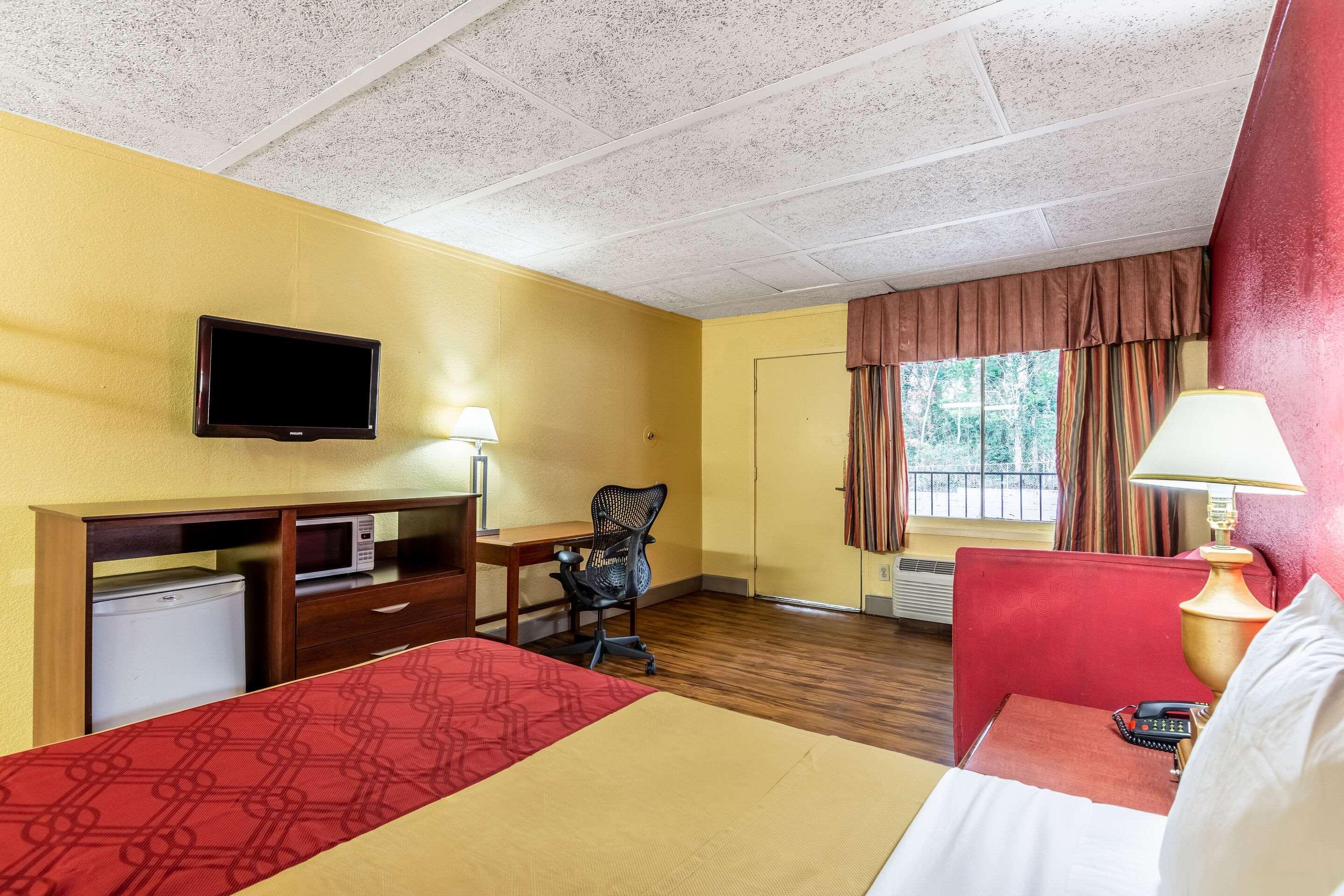 Econo Lodge Charlotte Airport Area Eksteriør billede
